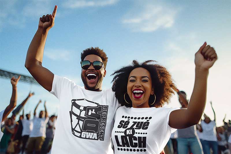 T-shirt Guadeloupe Tendance : Le Vêtement qui Met la Culture Créole à l’Honneur